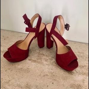 BRAND NEW! HUGE DISCOUNT Nine West heels
